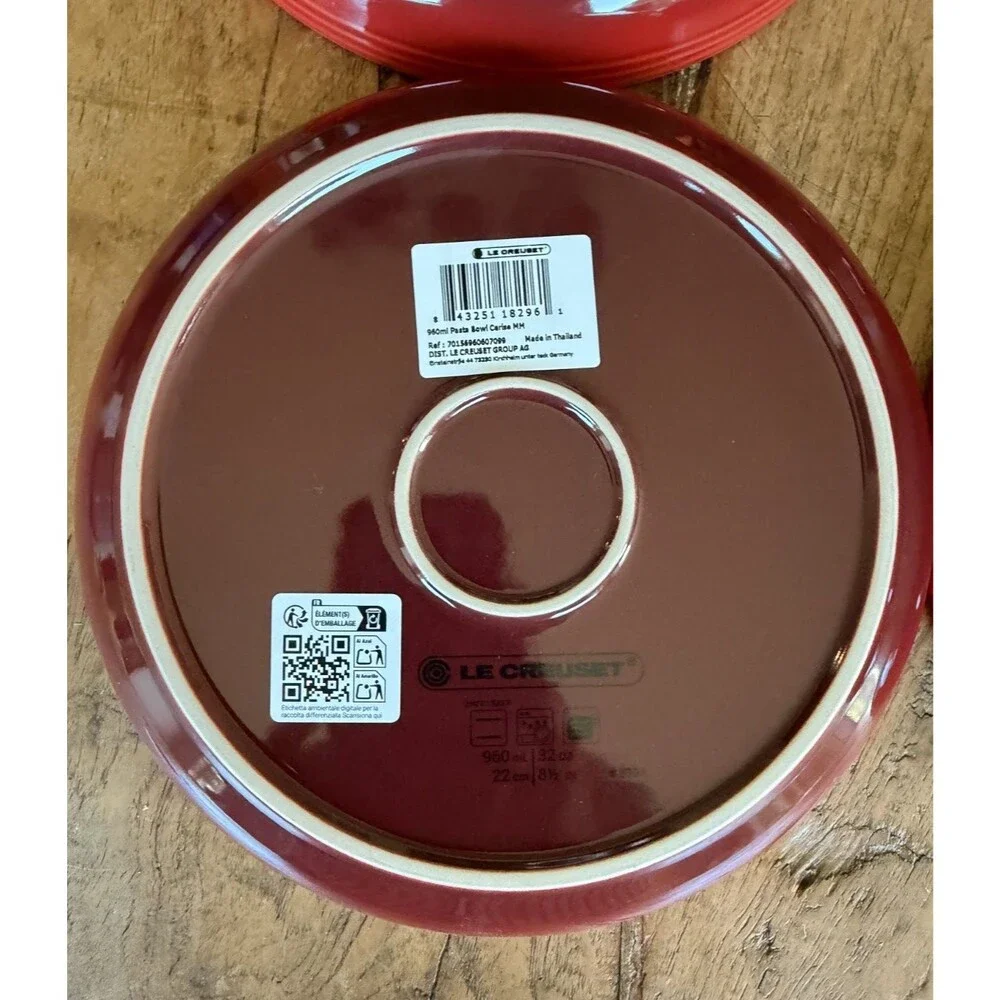 Le Creuset Stoneware Set of 4 8.5 " 1 qt San Francisco Pasta Bowls Cerise NEW - Picture 7 of 8